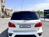 Mercedes-Benz GL 400 2014 годаүшін17 000 000 тг. в Шымкент – фото 2
