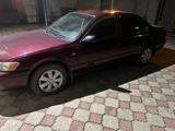 Toyota Camry 1998 годаүшін2 100 000 тг. в Тараз – фото 4