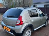 Renault Sandero 2014 года за 3 850 000 тг. в Актобе – фото 2
