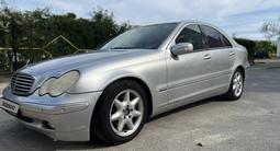 Mercedes-Benz C 320 2001 годаүшін2 450 000 тг. в Актау – фото 5