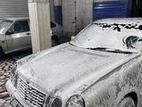 Mercedes-Benz E 280 1996 года за 3 200 000 тг. в Аральск