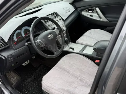 Toyota Camry 2011 года за 4 200 000 тг. в Жанаозен – фото 13