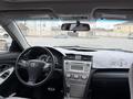 Toyota Camry 2011 года за 4 200 000 тг. в Жанаозен – фото 20