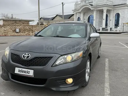 Toyota Camry 2011 года за 4 200 000 тг. в Жанаозен – фото 23
