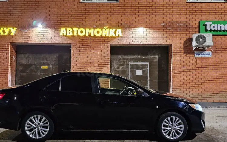 Toyota Camry 2014 года за 5 500 000 тг. в Актобе