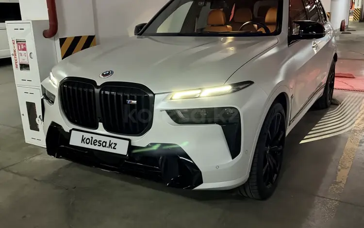 BMW X7 2023 годаүшін73 000 000 тг. в Астана