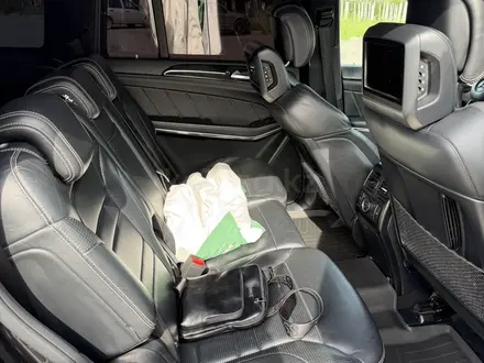 Mercedes-Benz GLS 63 AMG 2017 года за 26 500 000 тг. в Уральск – фото 10