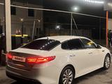 Kia Optima 2017 года за 8 500 000 тг. в Кентау – фото 5