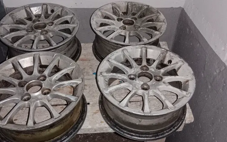 Титан за 30 000 тг. в Актобе