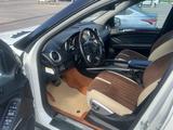 Mercedes-Benz GL 550 2008 года за 10 500 000 тг. в Алматы – фото 2