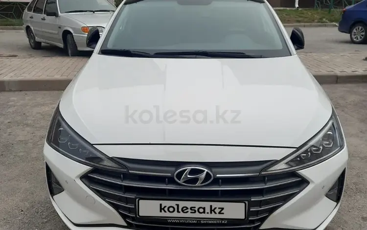Hyundai Elantra 2019 года за 8 300 000 тг. в Шымкент
