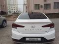 Hyundai Elantra 2019 года за 8 300 000 тг. в Шымкент – фото 2