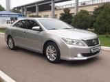 Toyota Camry 2012 года за 10 500 000 тг. в Тараз – фото 2