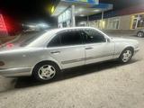 Mercedes-Benz E 230 1997 годаfor2 250 000 тг. в Тараз – фото 4