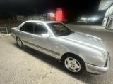 Mercedes-Benz E 230 1997 годаfor2 250 000 тг. в Тараз – фото 5