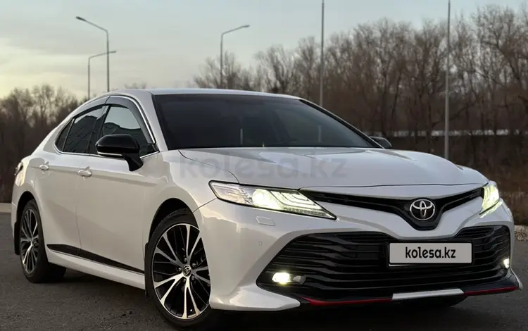 Toyota Camry 2021 годаүшін13 800 000 тг. в Усть-Каменогорск