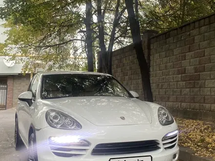 Porsche Cayenne 2013 года за 15 100 000 тг. в Алматы – фото 5