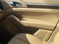 Porsche Cayenne 2013 года за 15 100 000 тг. в Алматы – фото 16