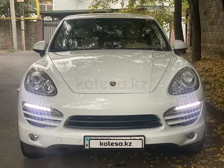 Porsche Cayenne 2013 года за 15 100 000 тг. в Алматы – фото 2