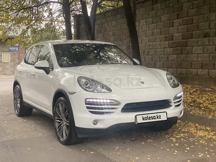 Porsche Cayenne 2013 года за 15 100 000 тг. в Алматы