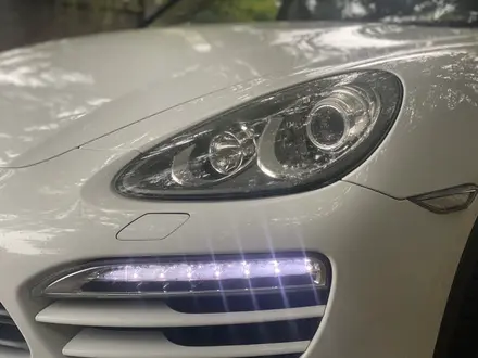 Porsche Cayenne 2013 года за 15 100 000 тг. в Алматы – фото 6
