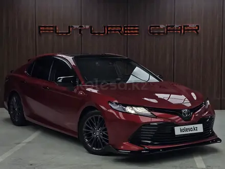 Toyota Camry 2019 года за 12 200 000 тг. в Алматы