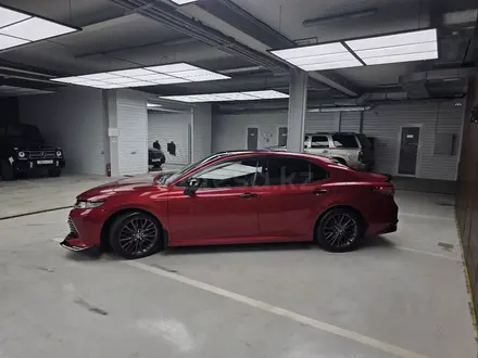 Toyota Camry 2019 года за 12 200 000 тг. в Алматы – фото 11