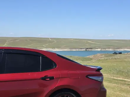 Toyota Camry 2019 года за 12 200 000 тг. в Алматы – фото 26