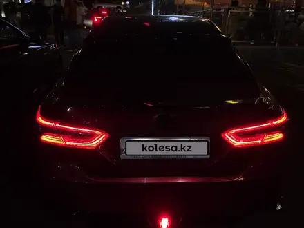 Toyota Camry 2019 года за 12 200 000 тг. в Алматы – фото 29