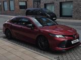 Toyota Camry 2019 года за 12 200 000 тг. в Алматы – фото 3