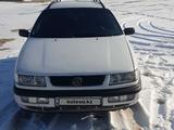 Volkswagen Passat 1994 годаүшін1 700 000 тг. в Аральск – фото 4