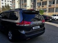 Toyota Sienna 2010 года за 9 500 000 тг. в Актау