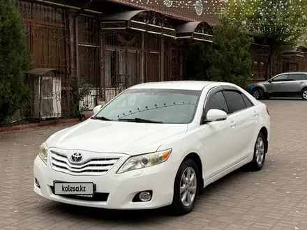 Toyota Camry 2010 года за 7 100 000 тг. в Алматы