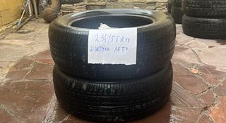 Bridgestone 235/55R18 лето 2 штуки за 15 000 тг. в Алматы