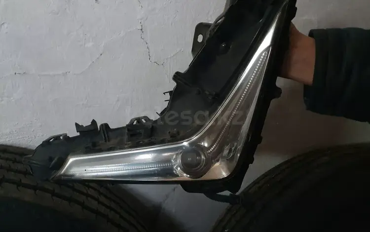 Противотуманка Lexus 570 за 280 000 тг. в Уральск