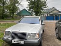 Mercedes-Benz E 320 1994 года за 2 700 000 тг. в Алматы