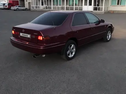 Toyota Camry 1998 года за 3 900 000 тг. в Талдыкорган – фото 7