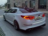 Kia K5 2014 года за 8 000 000 тг. в Алматы – фото 2