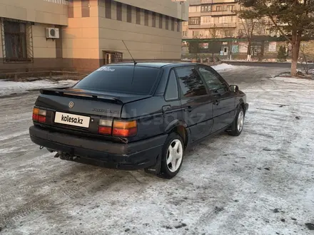 Volkswagen Passat 1991 года за 1 300 000 тг. в Караганда – фото 5