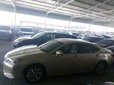 Lexus ES 300h 2015 года за 9 650 000 тг. в Семей – фото 2