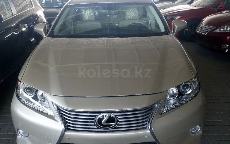 Lexus ES 300h 2015 года за 9 650 000 тг. в Семей