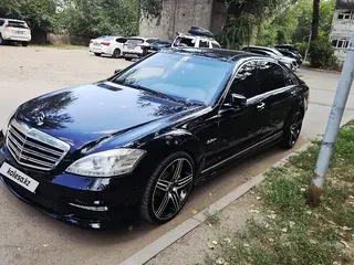 Mercedes-Benz S 500