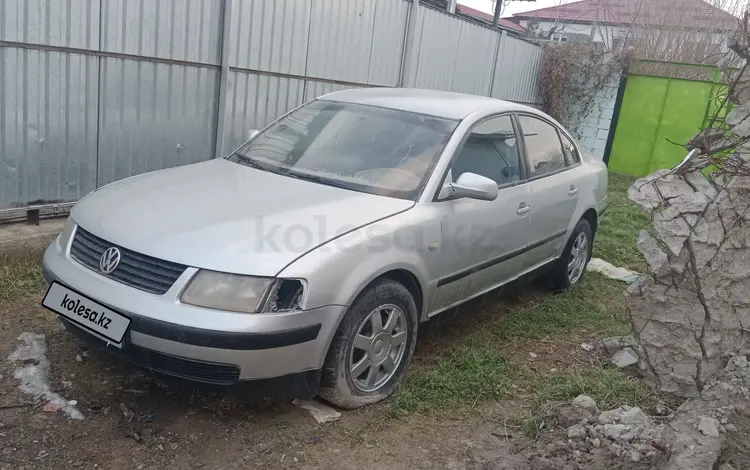 Volkswagen Passat 2000 годаүшін1 700 000 тг. в Тараз