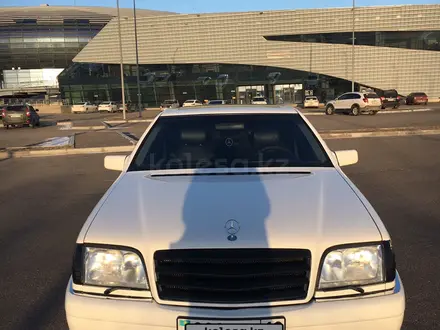 Mercedes-Benz S 320 1997 года за 5 000 000 тг. в Астана – фото 9