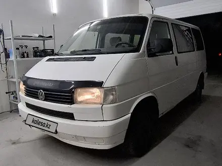 Volkswagen Multivan 1995 года за 2 500 000 тг. в Лисаковск