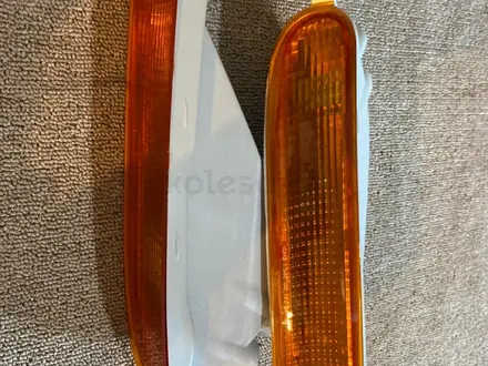 Поворотник — Toyota RAV4 1996-1999 комплект за 9 000 тг. в Алматы – фото 2