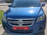 Volkswagen Tiguan 2010 годаfor4 700 000 тг. в Астана – фото 3