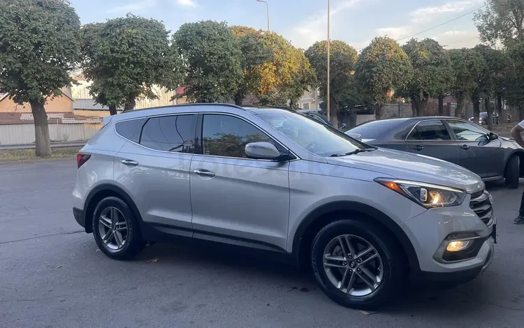 Hyundai Santa Fe 2017 годаfor8 500 000 тг. в Алматы