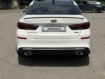 Kia Optima 2019 года за 10 500 000 тг. в Алматы – фото 2
