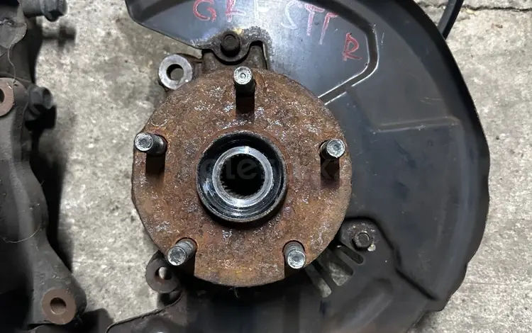 Передняя правая цапфа с подшипником Subaru Impreza WRX STI GRB GRF за 50 000 тг. в Алматы